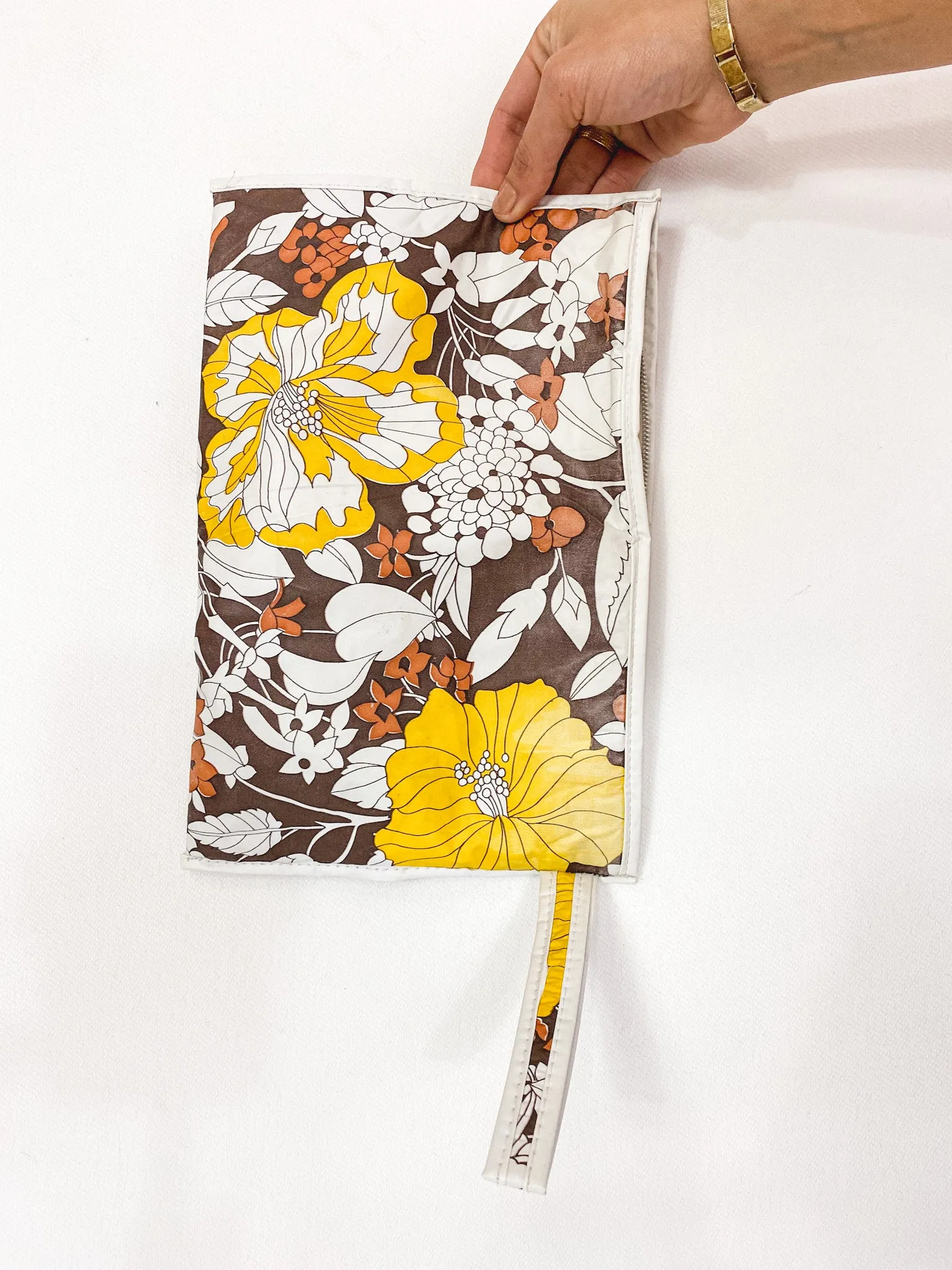 60s/70s vanity case, retro floral print