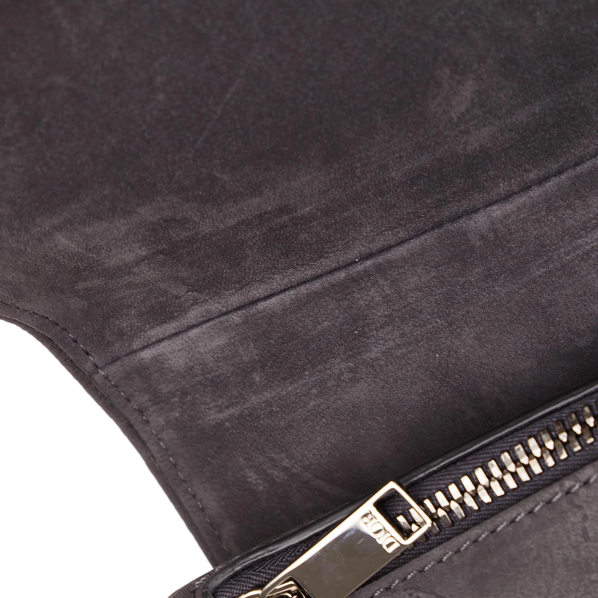 Dior Floral-Embossed Saddle Crossbody (SHG-o4t05I)