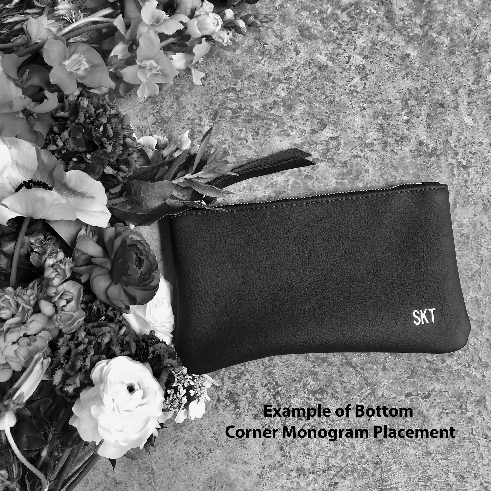 SALE Personalized Leather Zip Clutch - Beige Pebble