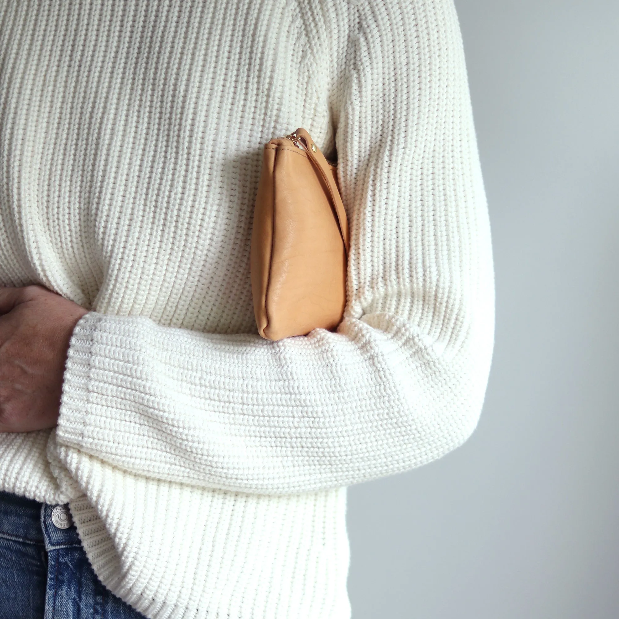 SALE Personalized Leather Zip Clutch - Beige Pebble
