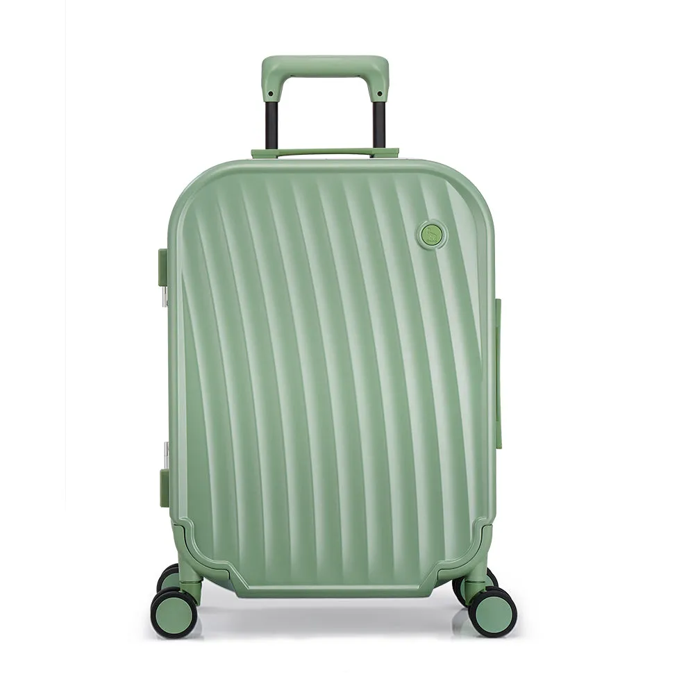 SMOOTH 20” Carry On Luggage