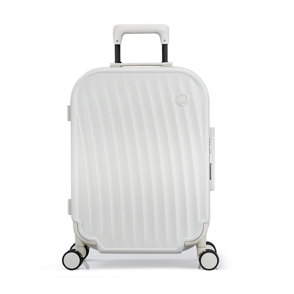 SMOOTH 20” Carry On Luggage