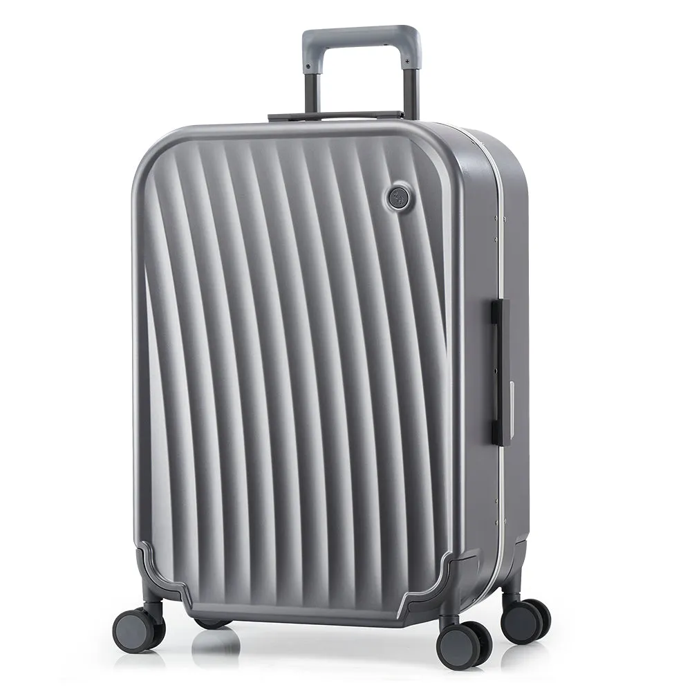SMOOTH 20” Carry On Luggage