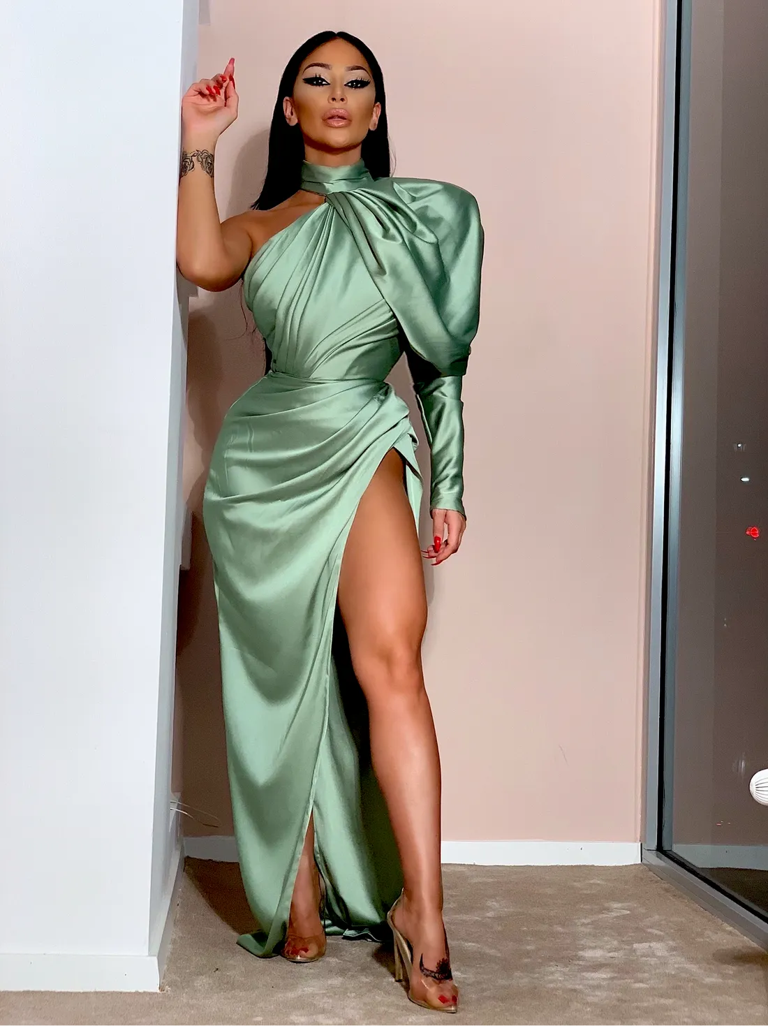 Wynter  One Sleeve Beautiful  Evening Dress